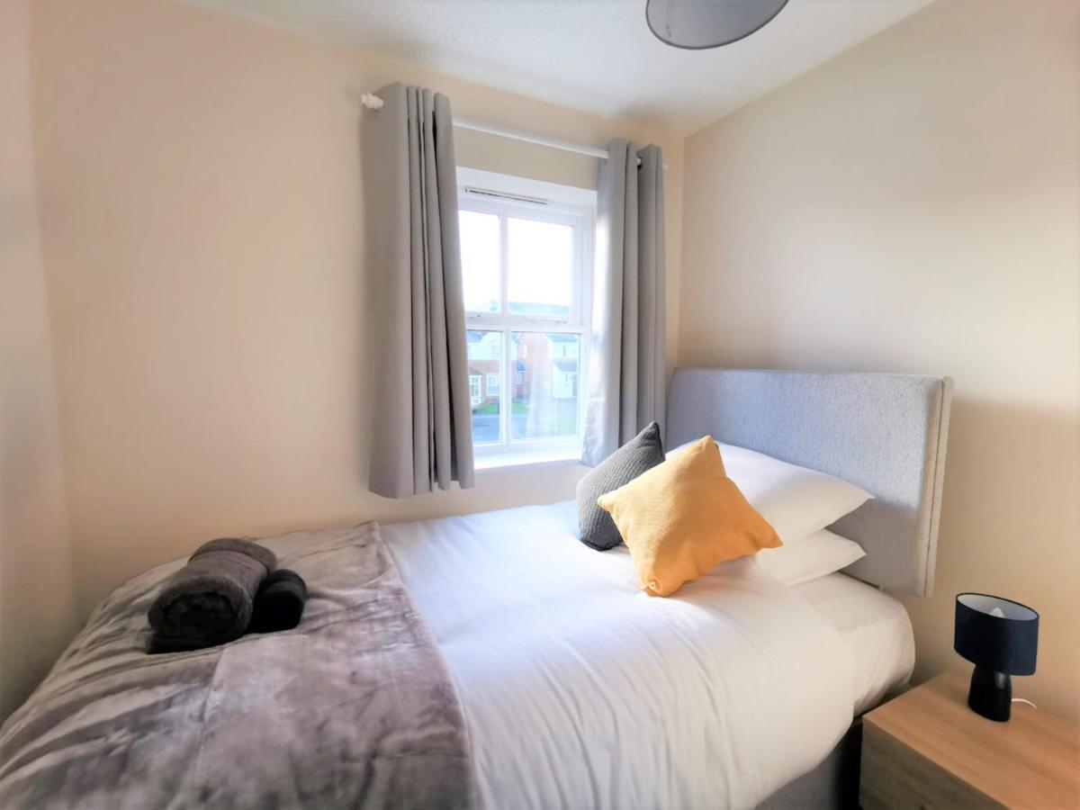 Emerald House - Spacious 3 Bed House With Ensuite Parking Gardens And Netflix Leamington Exteriér fotografie